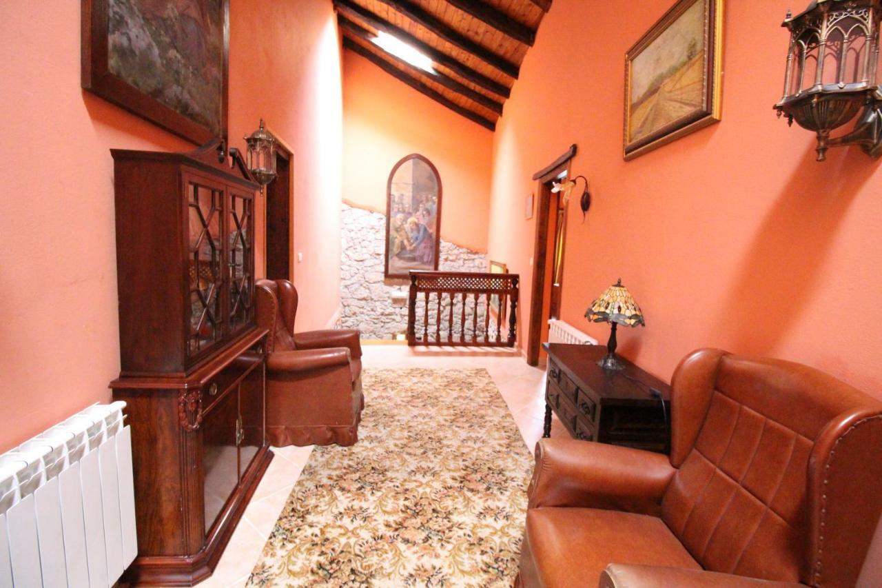Posada De Bielva Exteriér fotografie